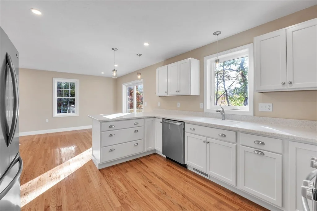 Photo of 18 Columbine Rd