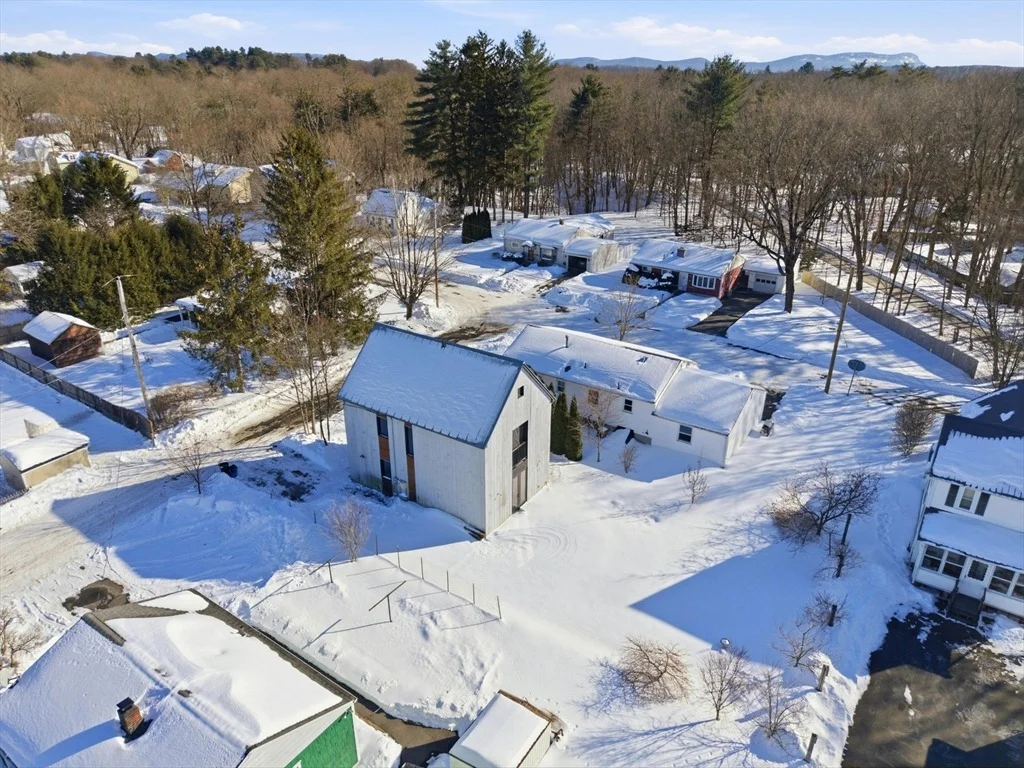 Photo of 2 Juniper St