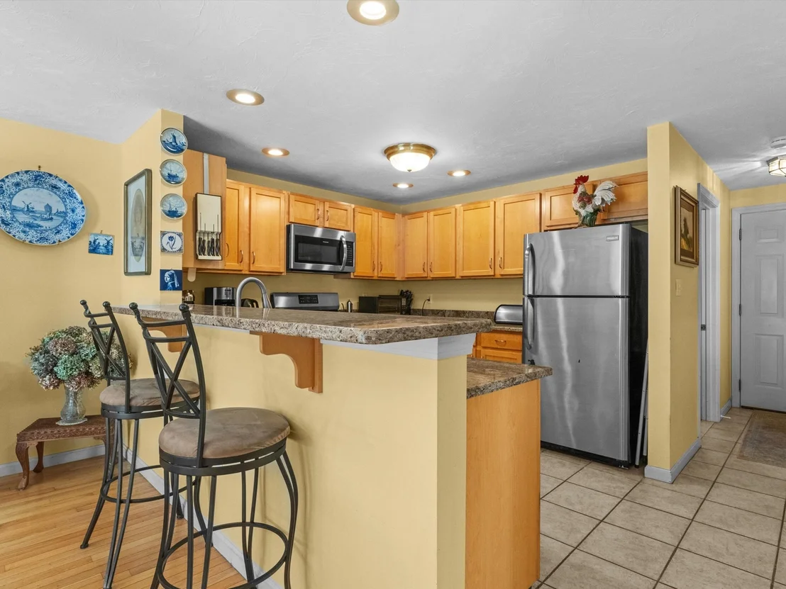 Photo of Unit B at 29 Coldspring Dr