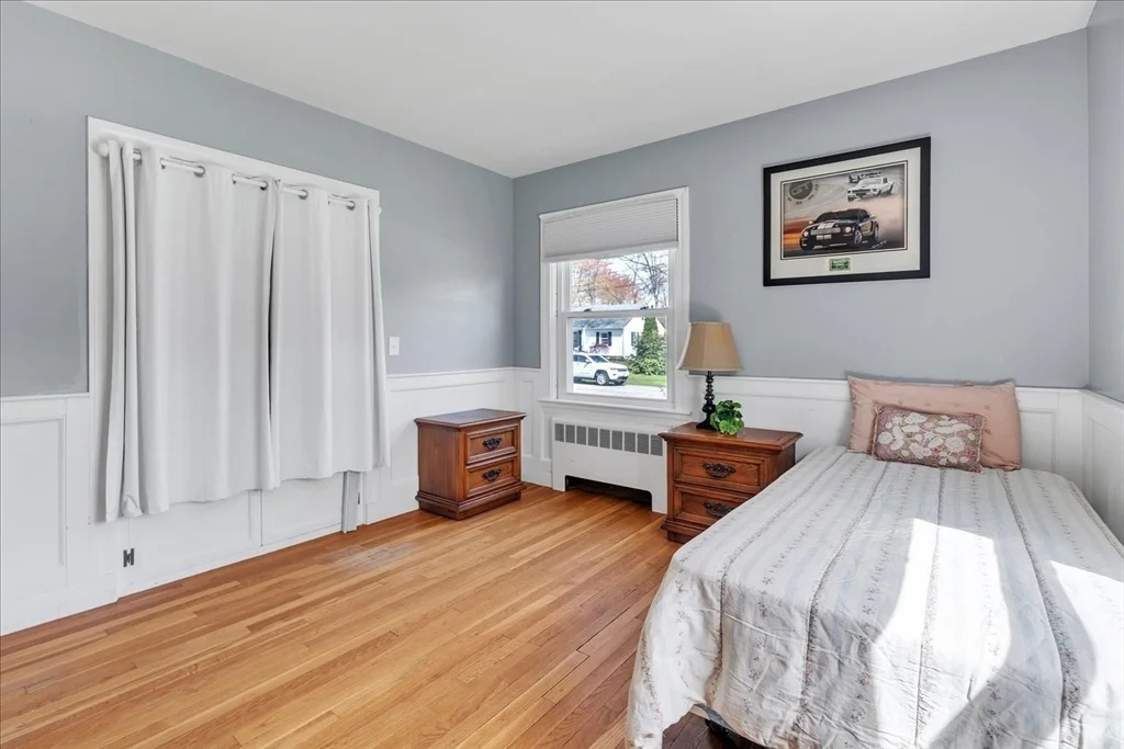 Photo of 8 Hillside Rd