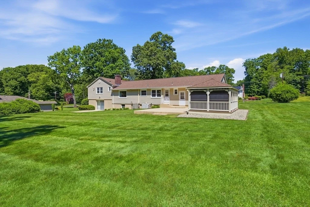 Photo of 3 Beechwood Dr