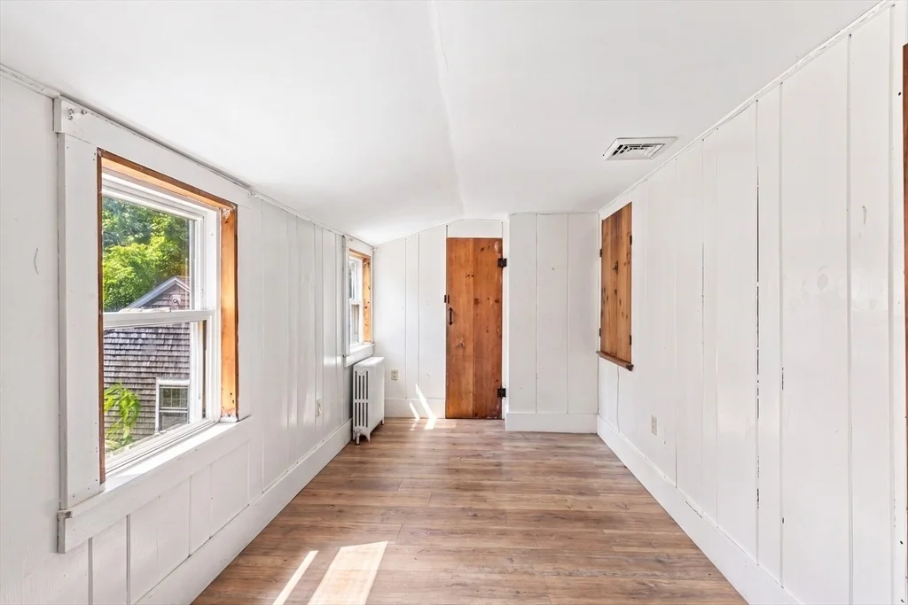 Photo of 35 Walnut St