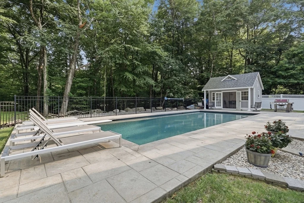 Photo of 21 Cranbrook Drive