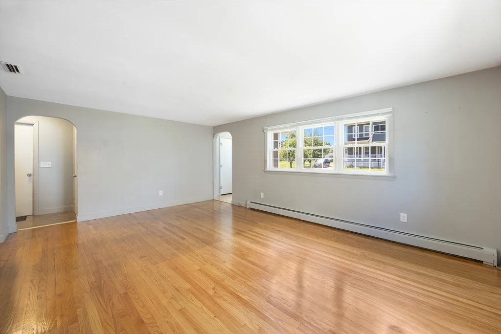 Photo of 44 White St