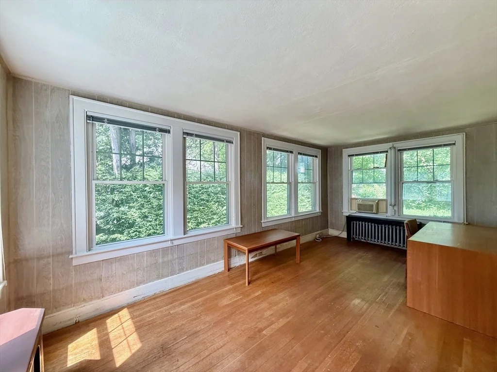 Photo of 39 Hillside Rd