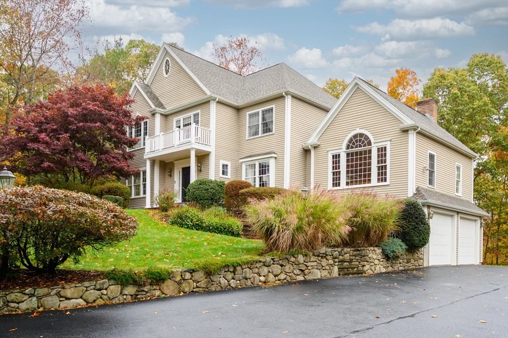 Photo of 56 Paradise Dr