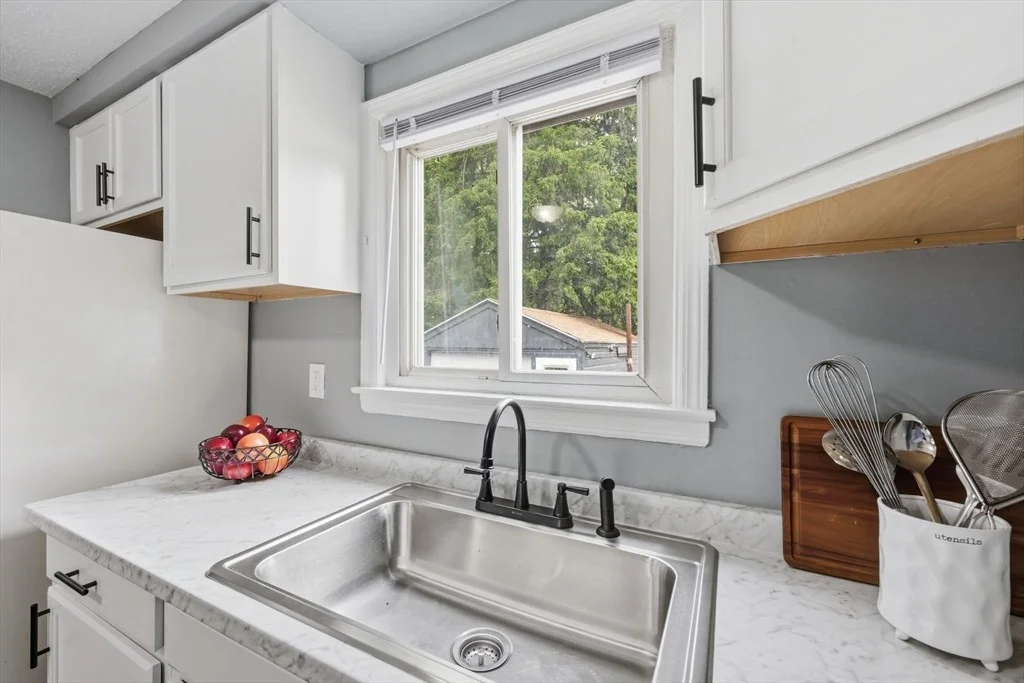 Photo of 111 Breckwood Blvd