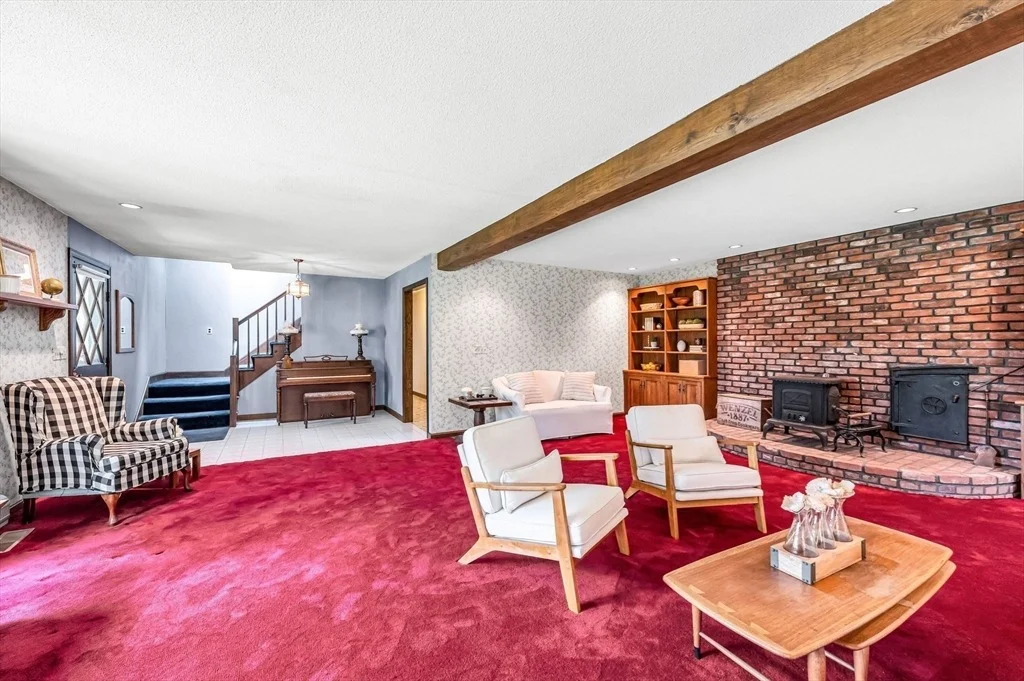Photo of 98 Blossom Rd