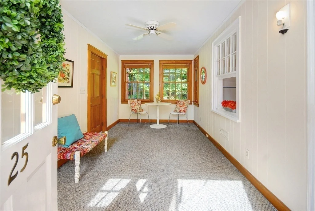 Photo of 25 Rivermeadow Dr