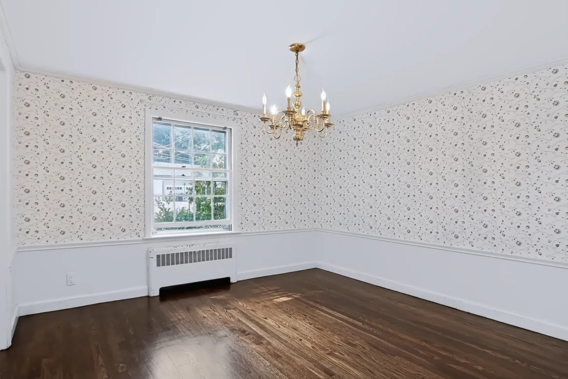 Photo of 10 Damon Rd
