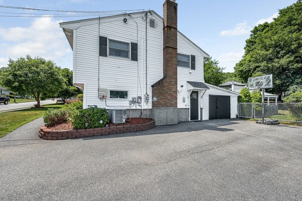 Photo of 6 Surrey Rd