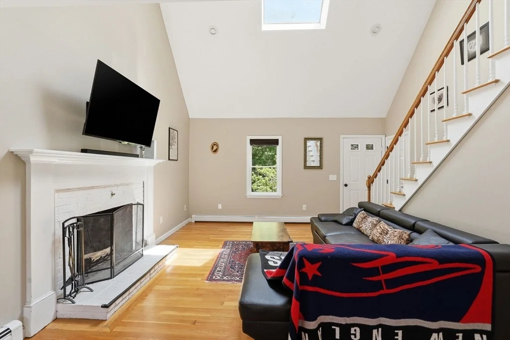 Photo of 10 Marthas Way
