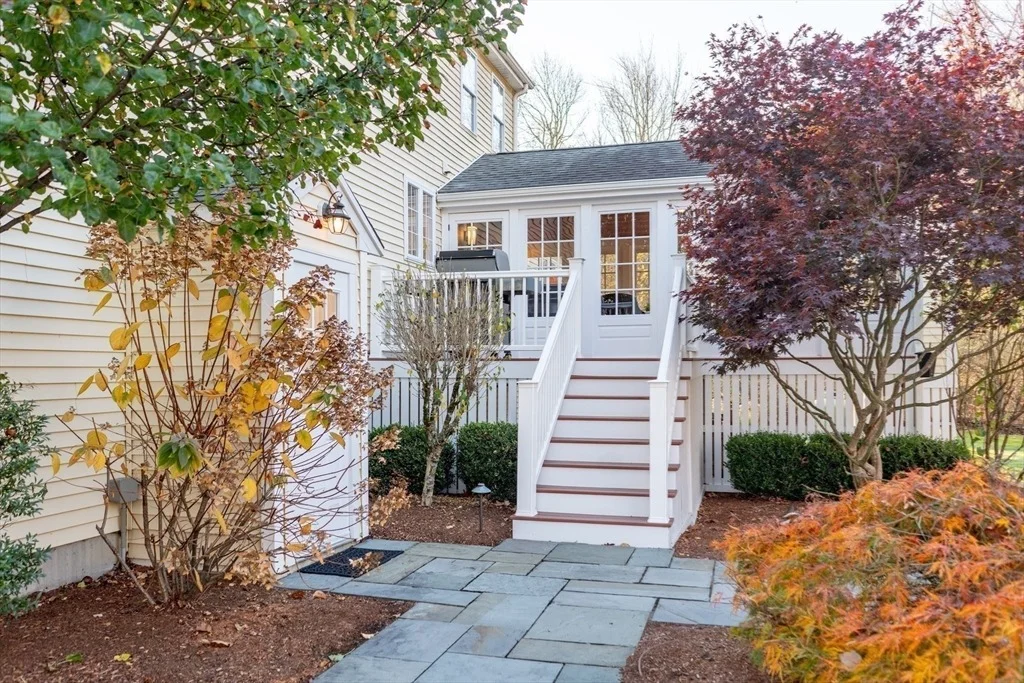 Photo of 8 Empire Dr