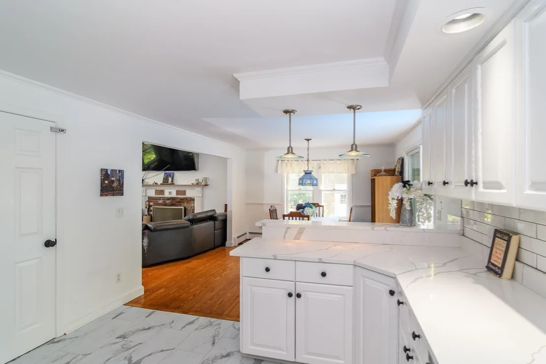 Photo of 191 James Cir