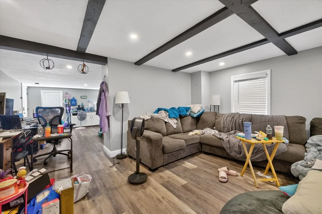 Photo of 12 River Ct