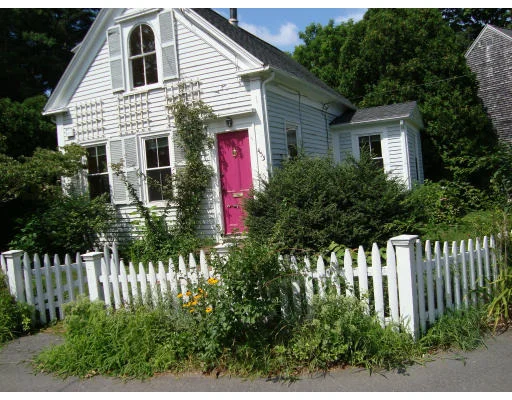 Photo of 455 Main Street