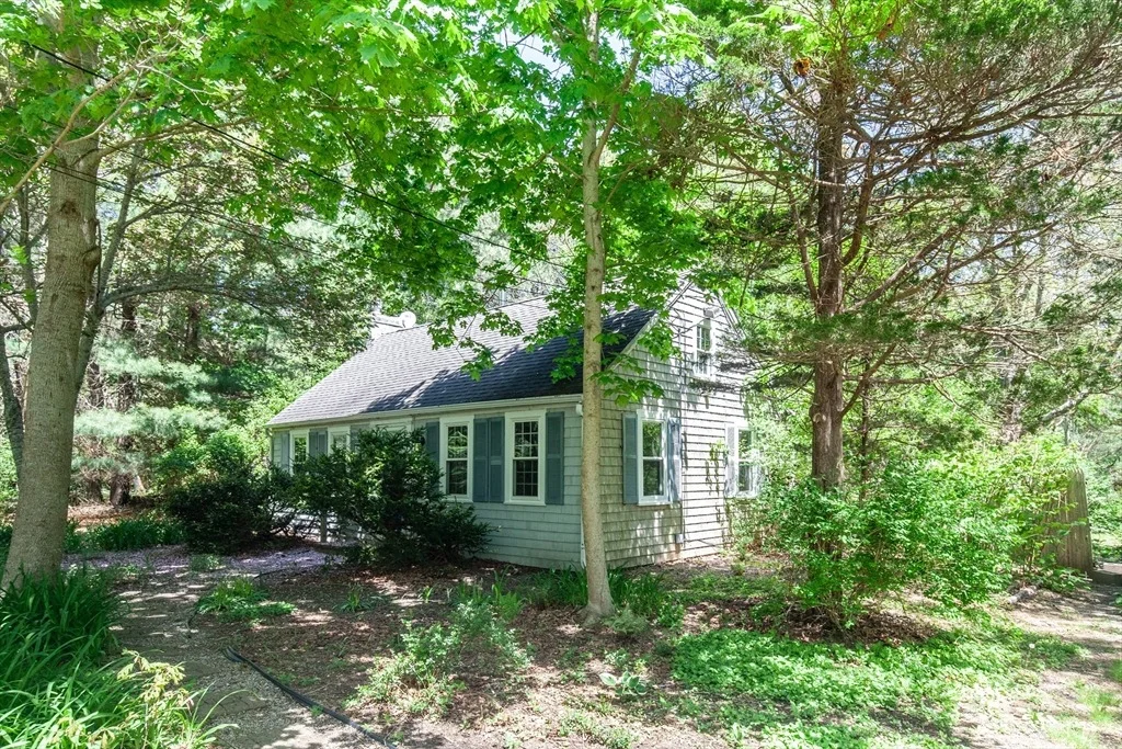 Photo of 1020 Osterville West Barnstable