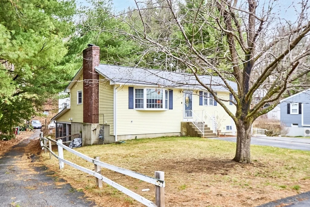Photo of 93 Fowler Rd