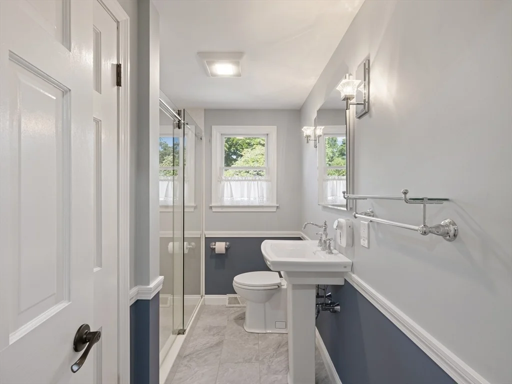 Photo of 7 Fabens St