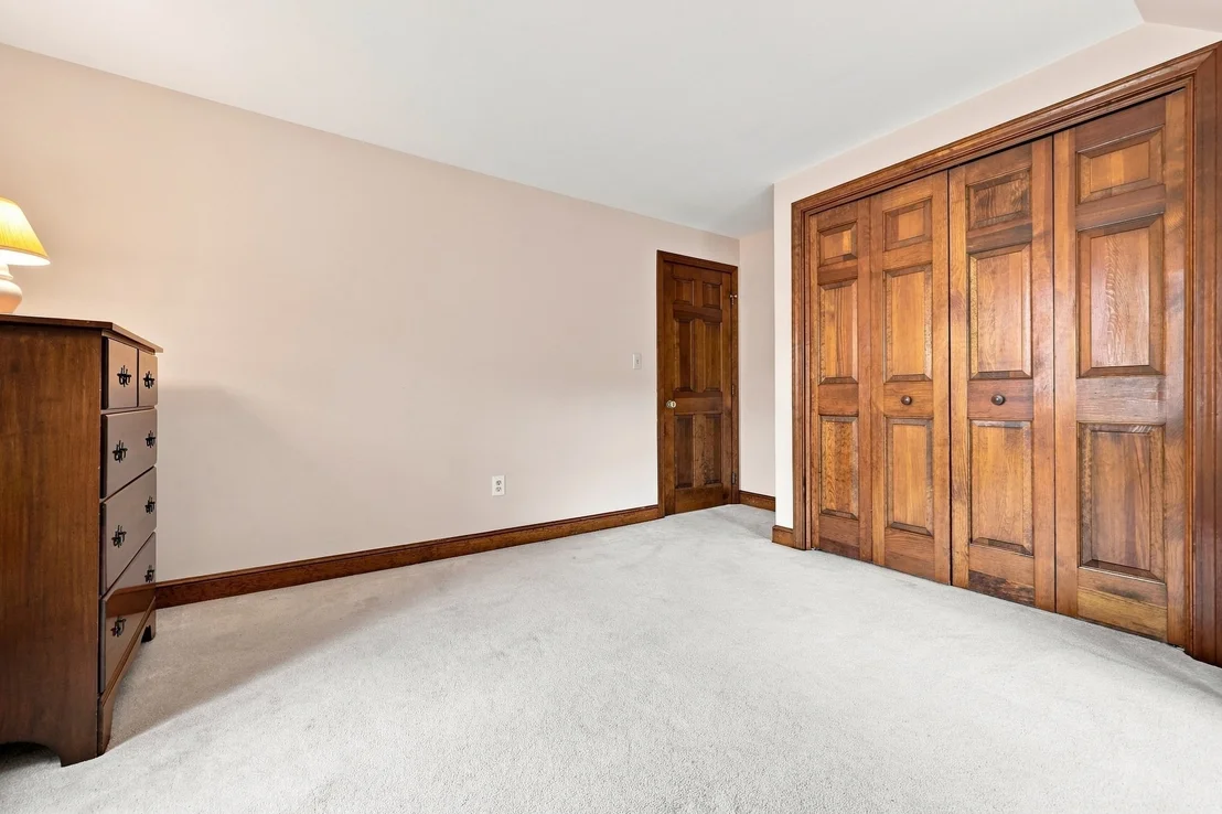 Photo of 104 Elm Street
