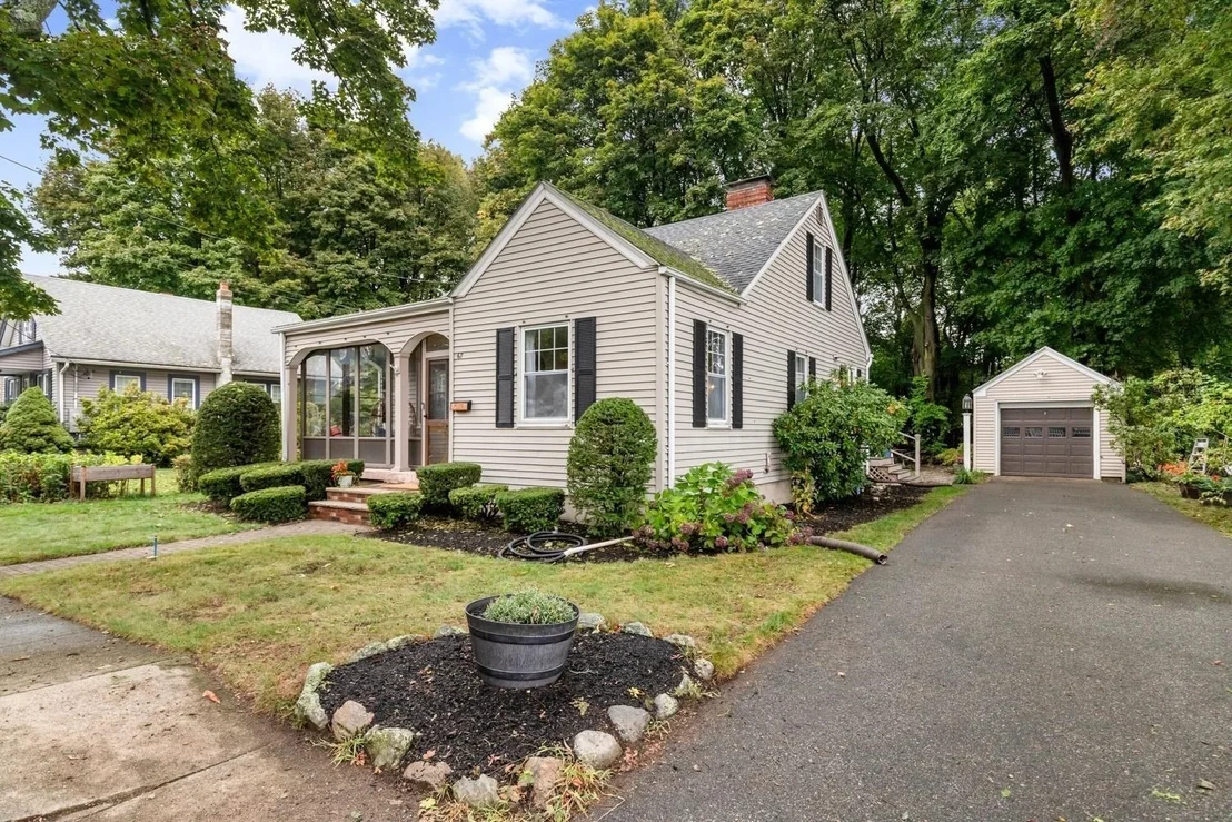 Photo of 67 Ellsworth Rd