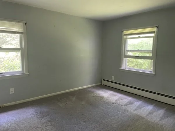 Photo of 51 Jeffrey Ln