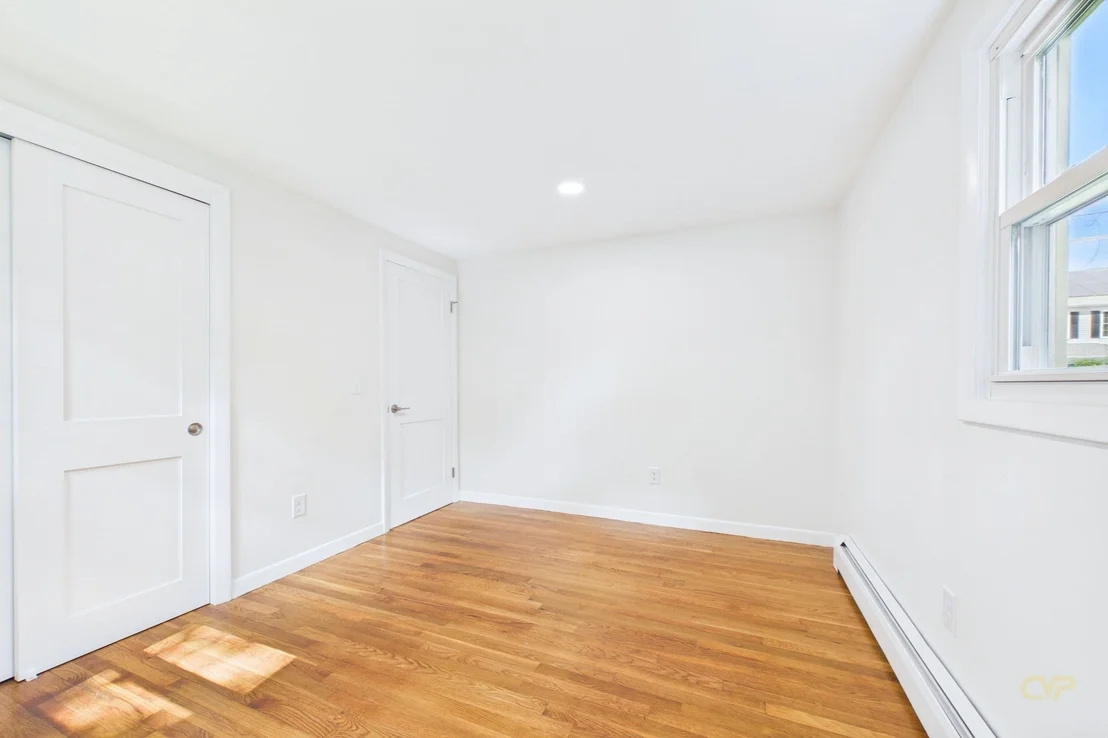 Photo of 22 Myrtle Ave