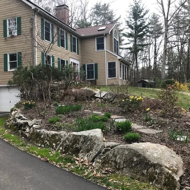 Photo of 469 Sylvester Rd