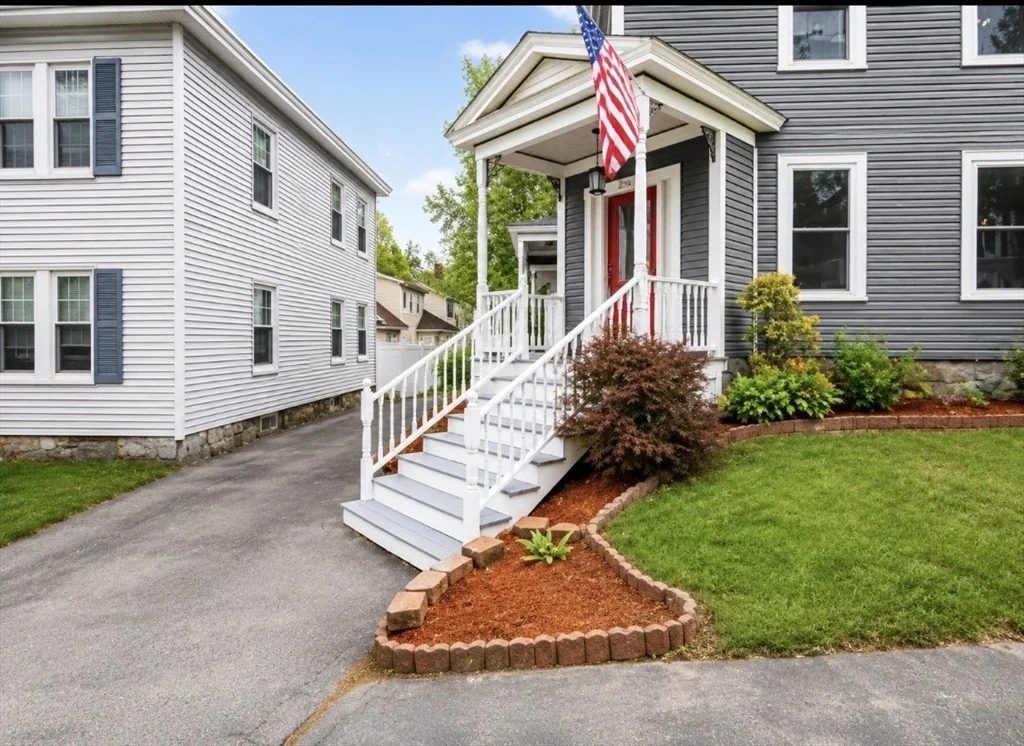 Photo of 261 Third St