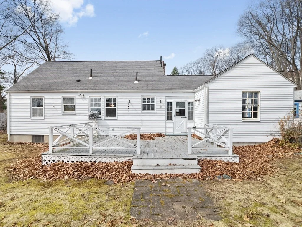 Photo of 15 Westbrook Circle
