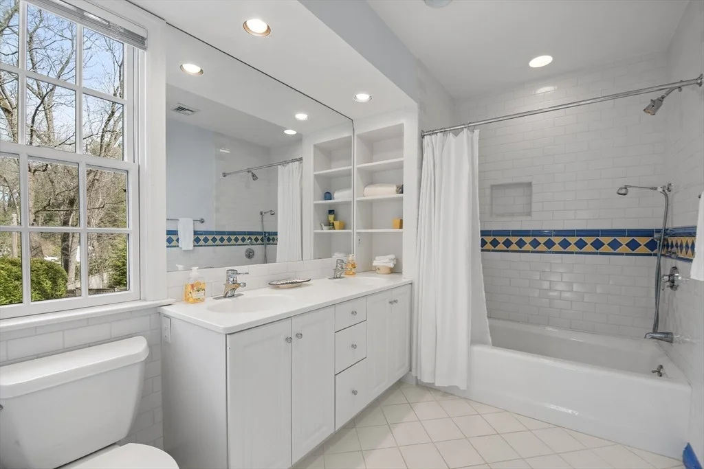 Photo of 210 Park Drive