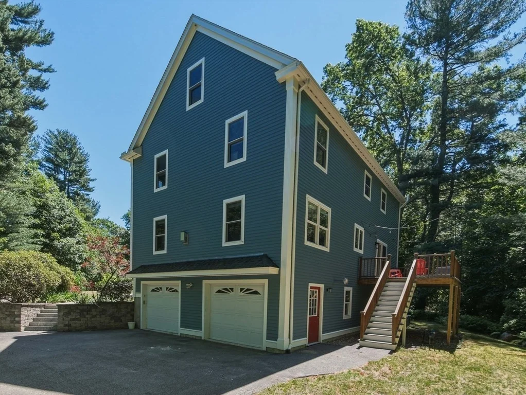 Photo of 448 Middlesex Ave