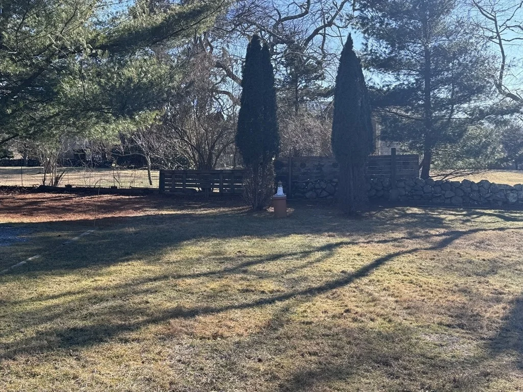 Photo of 1371 Drift Rd