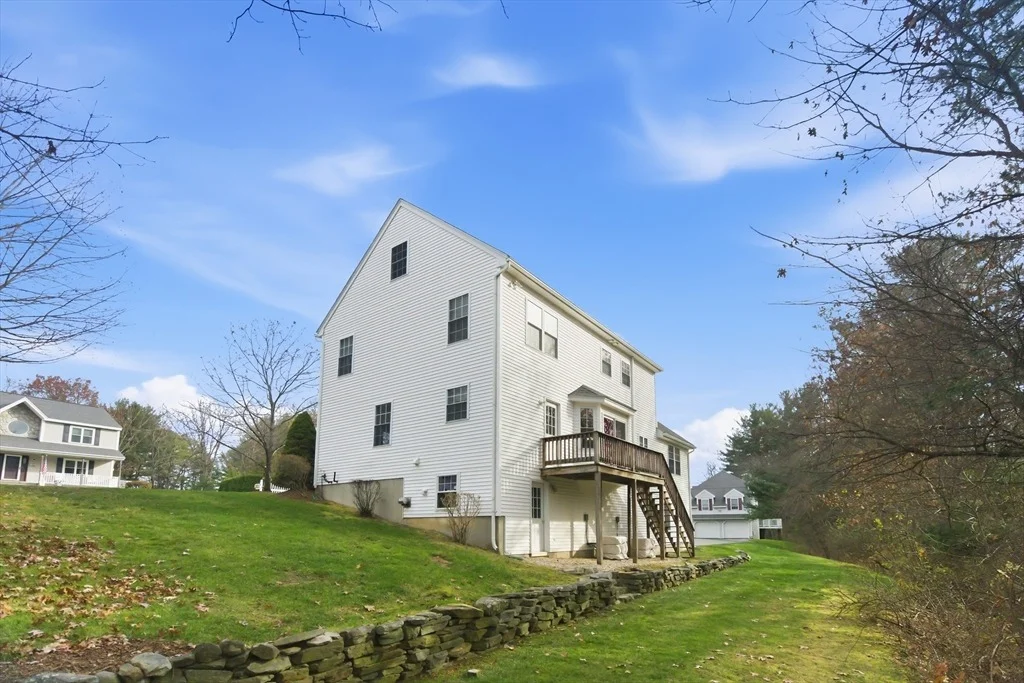 Photo of 9 Quail Run Dr