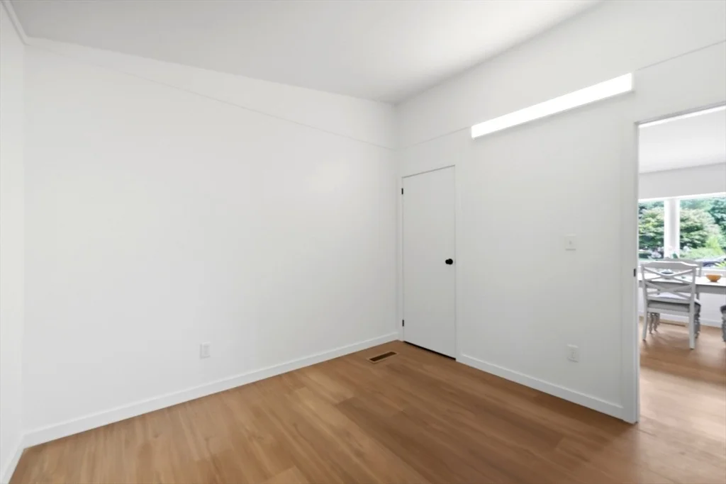 Photo of 37 Sun Valley Rd