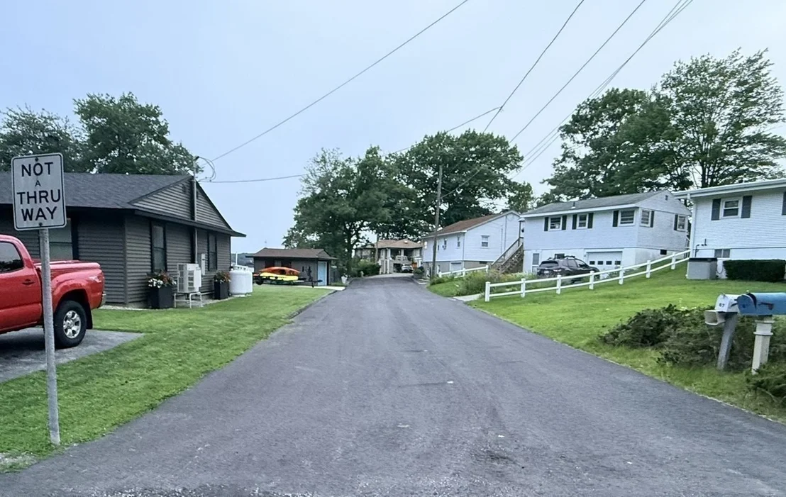 Photo of 60 Wakefield Ave Webster Lake