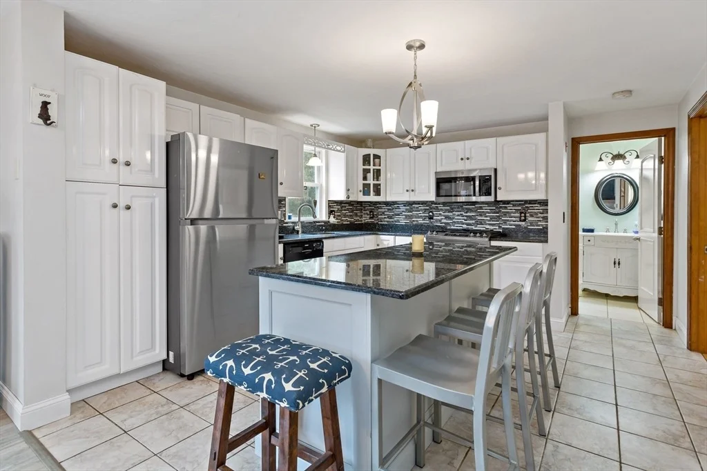 Photo of 18 Seabrook Dr