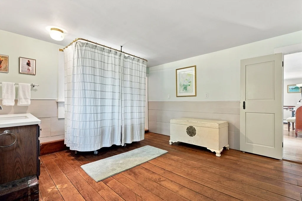 Photo of 170 Brookfield Rd