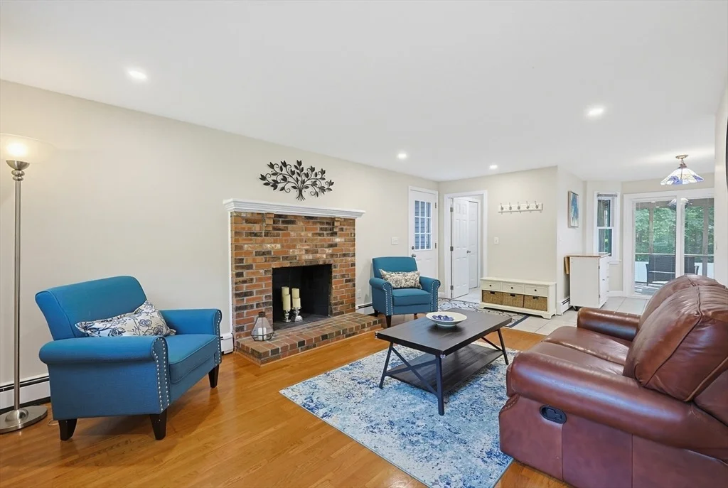 Photo of 245 Winter St