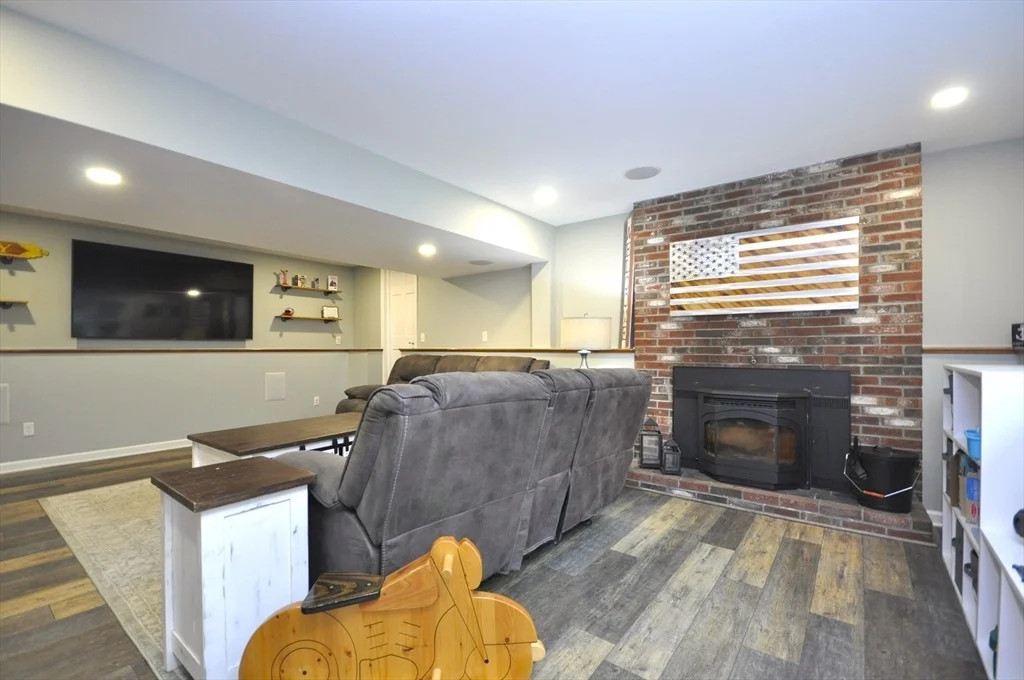Photo of 46 Bridle Rd