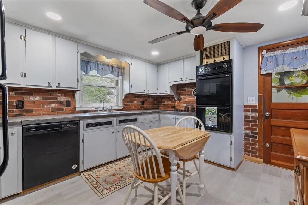 Photo of 1 Melba Ave