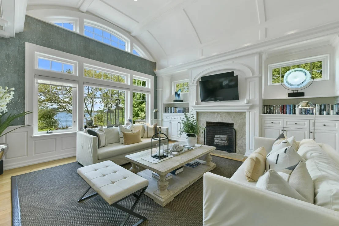 Photo of 5 Bare Cove Ln