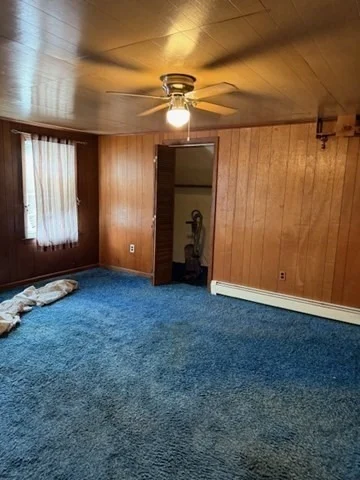Photo of 438 Riverside St