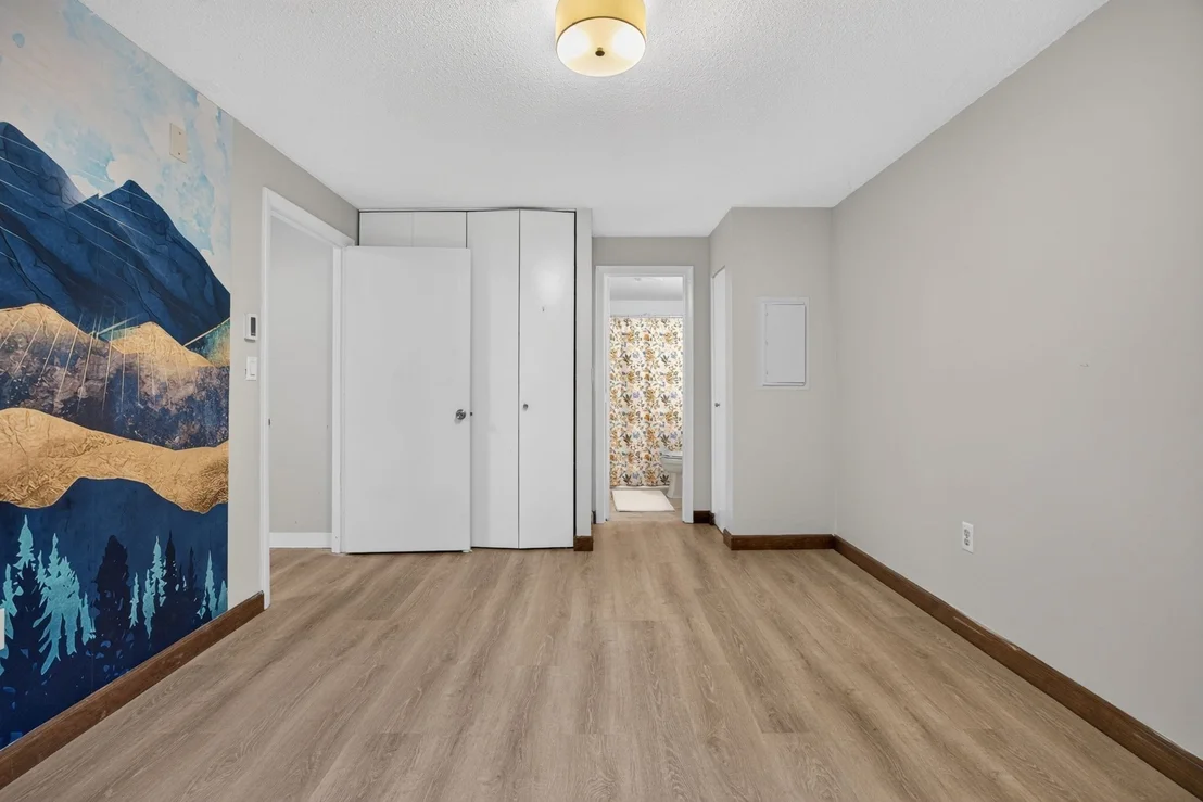Photo of Unit 105 at 61 Wright