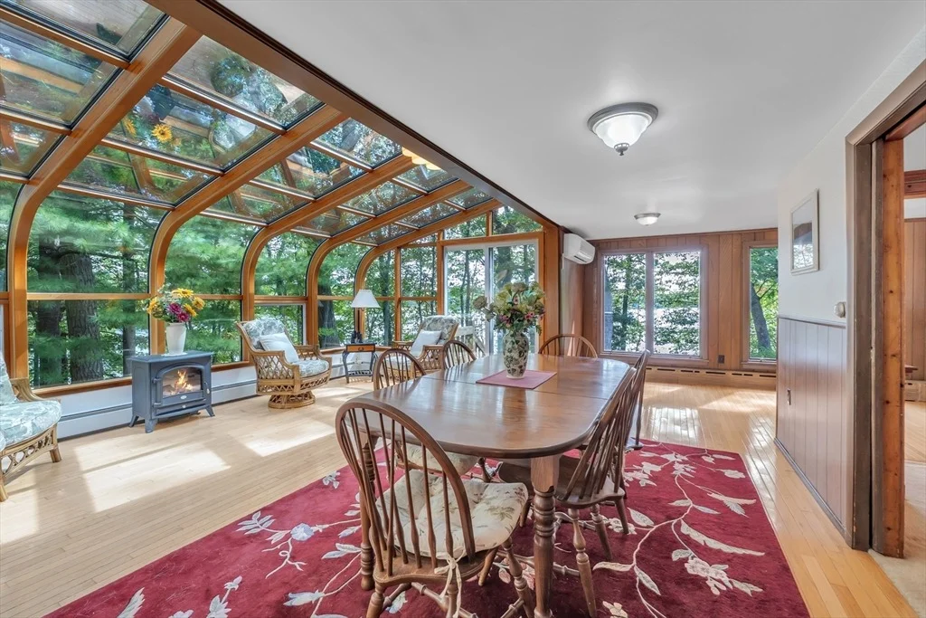 Photo of 5 Forest Ln