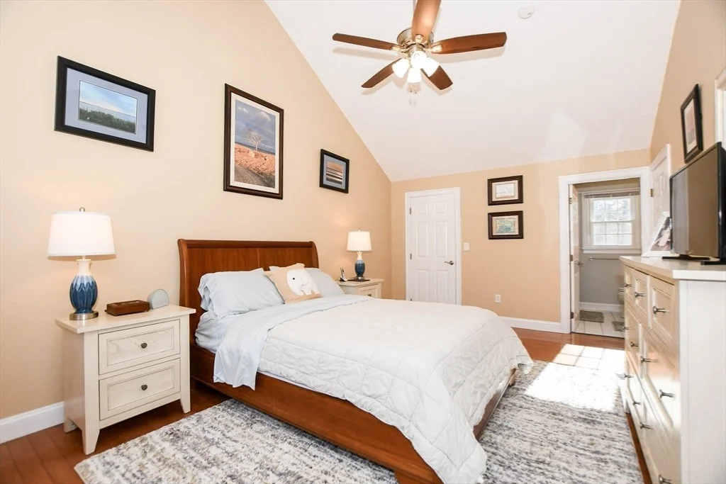 Photo of 533 Delano Rd