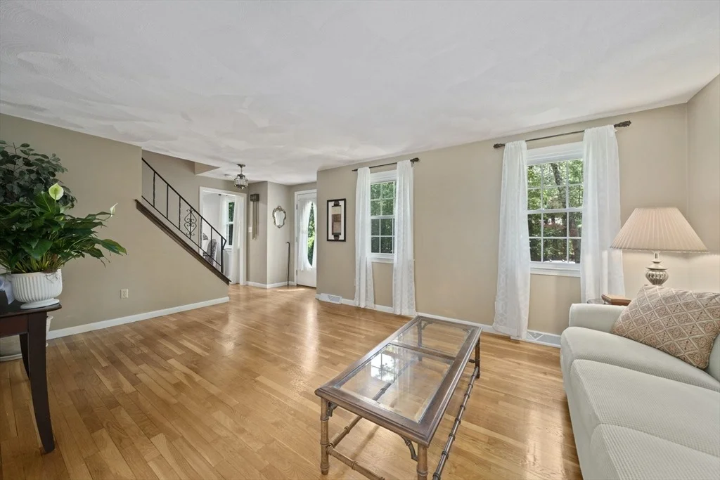 Photo of 6 Morningside Ln