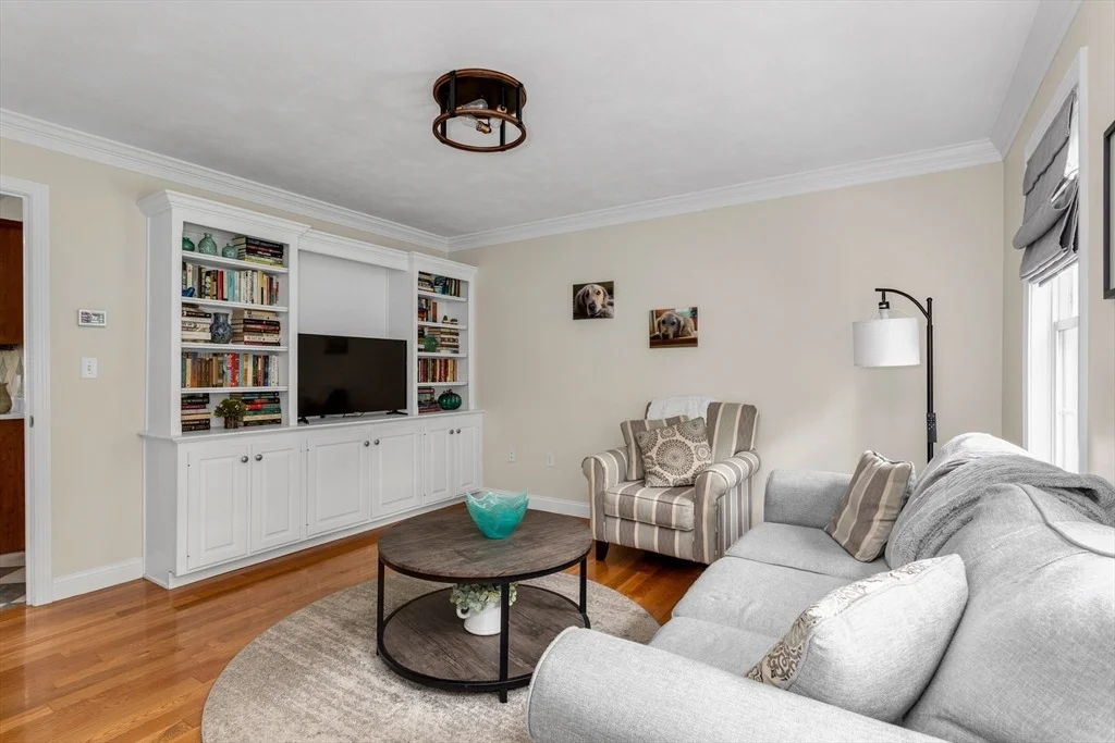 Photo of 9 Jefferson Rd