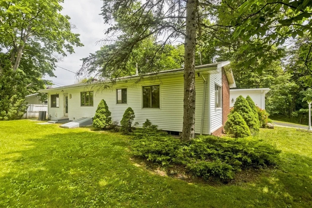 Photo of 52 Hillview Rd