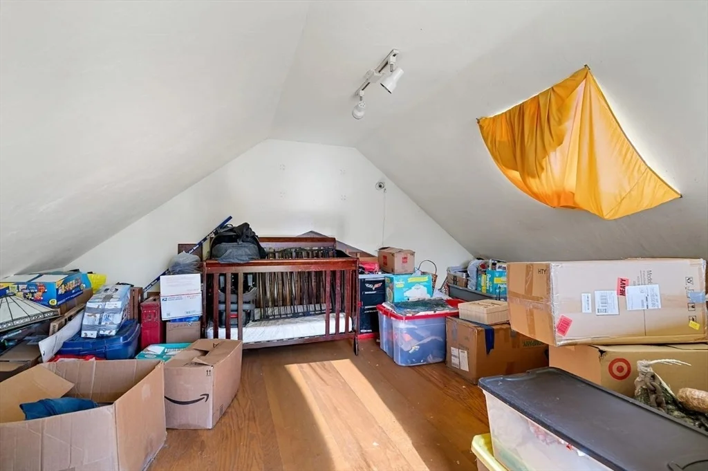 Photo of 6 Plum Tree Ln